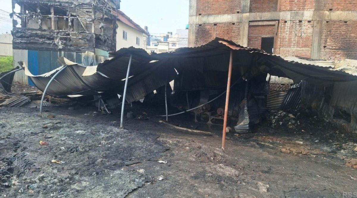 भक्तपुरको प्लास्टिक दाना बनाउने कारखानामा आगलागी